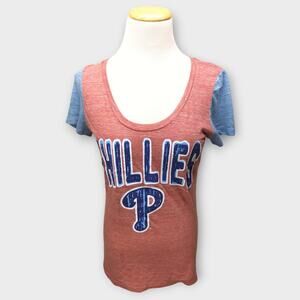 Womens Genuine Merchandise Red & Blue Phillies T-Shirt Size Medium